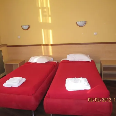 Hotel Elliniko Mons